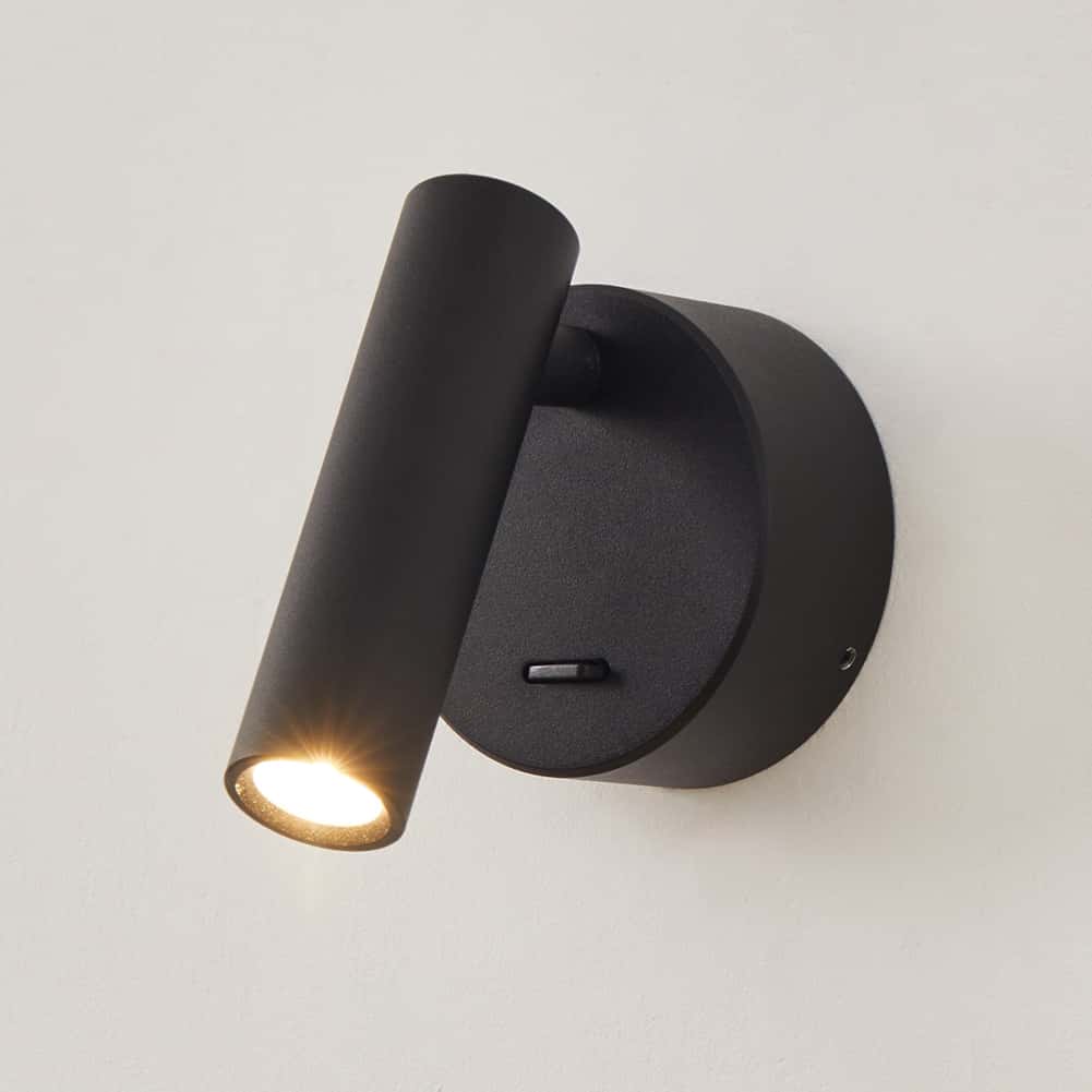black wall lamp (1)
