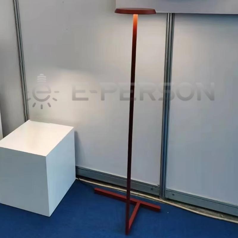 L-shape floor light (4)