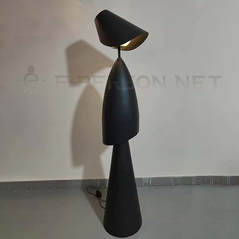 Pedestrian floor lamp (12)