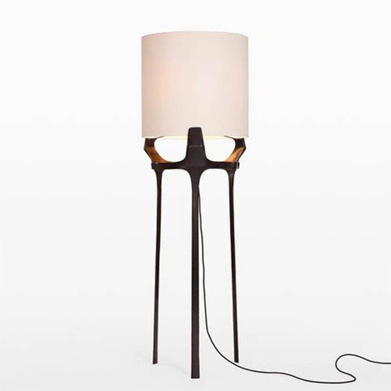 EPFL0468Modern Tripod Floor Lamp with Fabric Shade