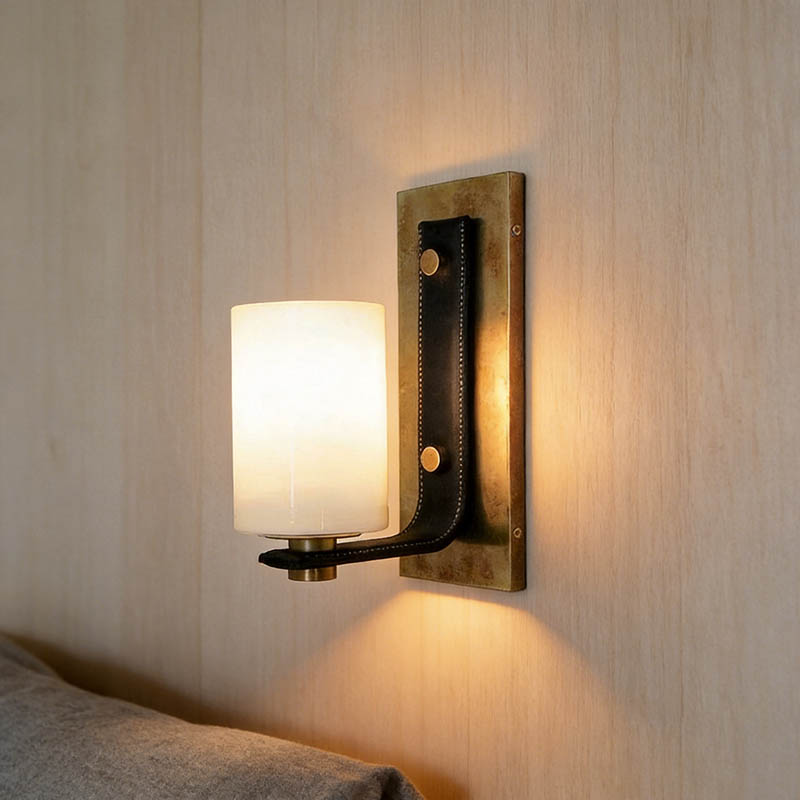 leather wall lamp (1)