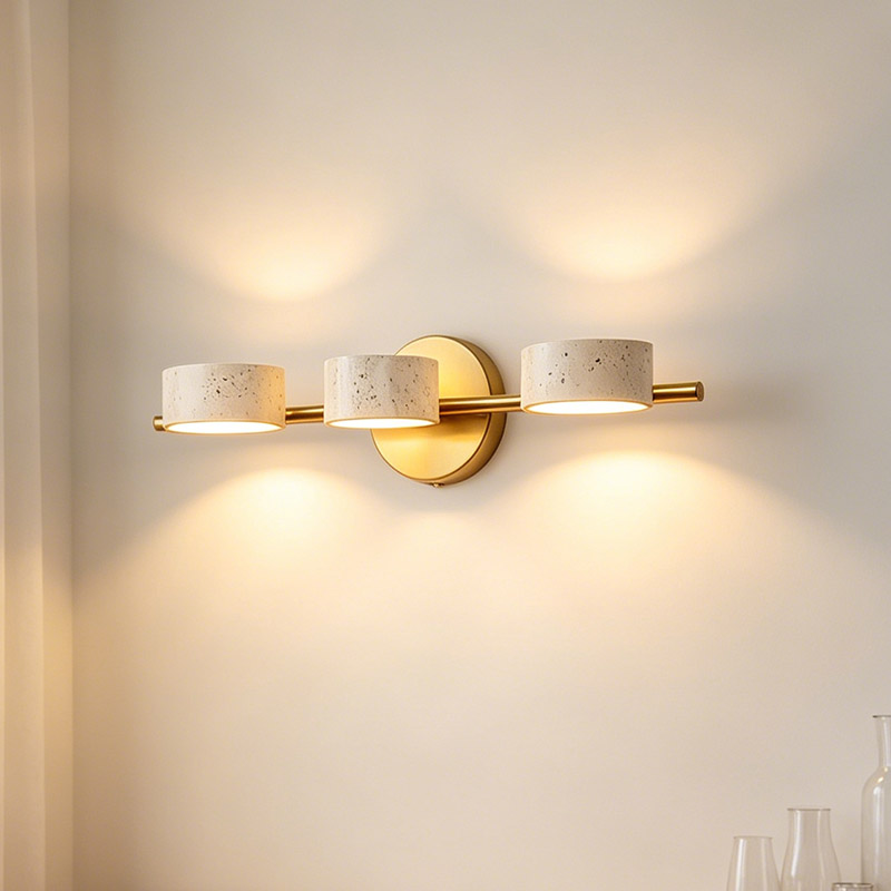 Wooden wall lamp (2)
